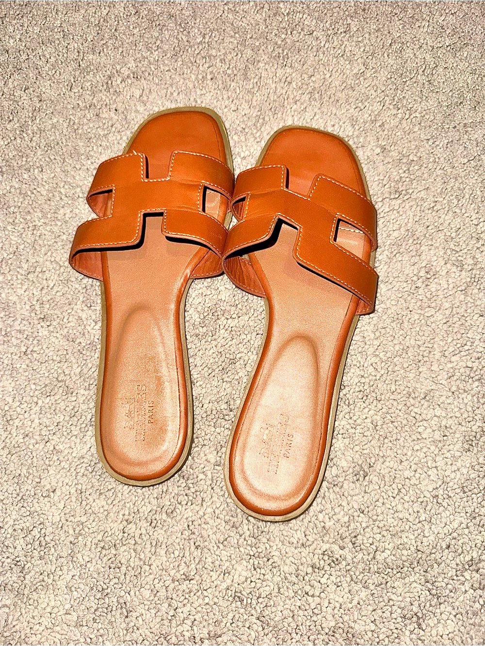Hermès Oran Sandal Women's Leather Slide Sandals Brown